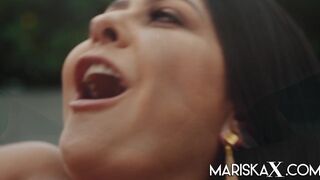 Huge Bbc Stretching Mariska Her Latina Ass Near The Pool