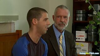 Hung Student Has A Problem - Allen Silver, Dale Cooper & Tommy Deluca