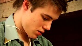 Twink Work Hands Break To Fuck Raw - Pooch Mcgee & Cash Fillmore