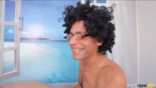 Daniela Martinez & Super Ramon