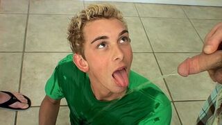 Hosing Down Hottie Hoyt - Hoyt Jaeger, Jeremiah Johnson, and Mike Roberts