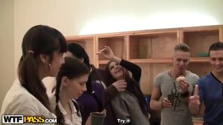 Sexy blondie tries anal sex at drunk party