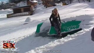 Anal and finger fucking with sexy blondes