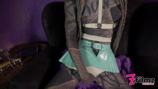 Anuskatzz Wants Extreme Anal Insertion To Squirt