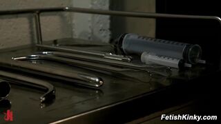 Lorelei Lee Gives Intense Humiliation to Slaveboy with Hardcore BDSM Action