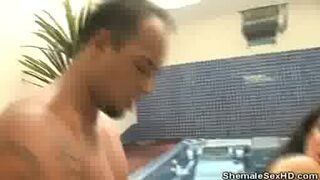 Big Titty Tranny Barbara Gets Sprayed