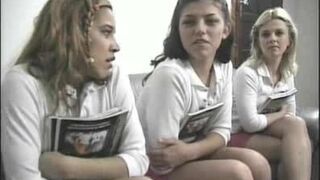 Pretty Latina Millia Striptease