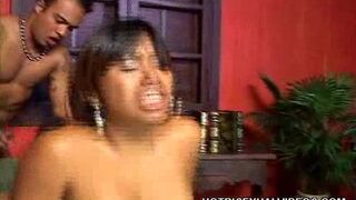 Pussy Stretching Bisexuals