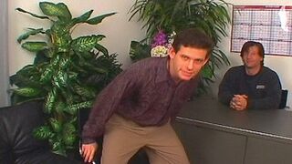 Gay Bottom Exposes Himself