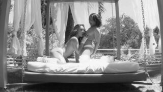 Hot stud manages to fuck two amazingly good looking babes