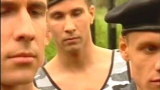 Gay soldiers banging in threesome